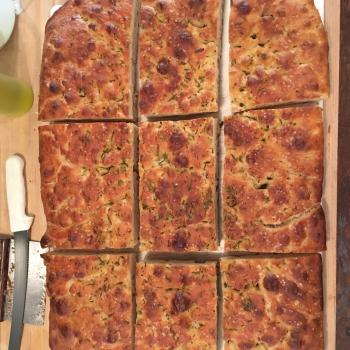 Mom Focaccia first overview