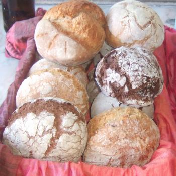 Pão com Alma Gluten Free Bread, Carob bread, Spelt Bread, Rye Bread, Mix Bread with seeds second slice